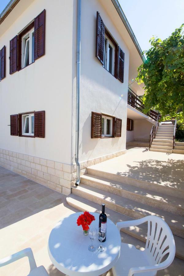 Adria 2 Apartment Slatine Exterior foto